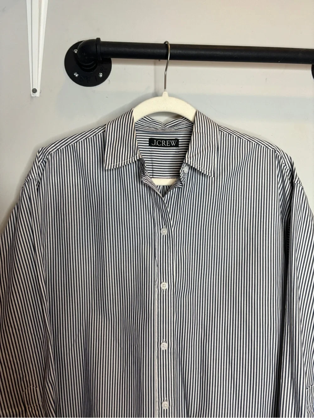 J.Crew Relaxed-Fit Crisp Cotton Poplin Shirt M Navy Stripe